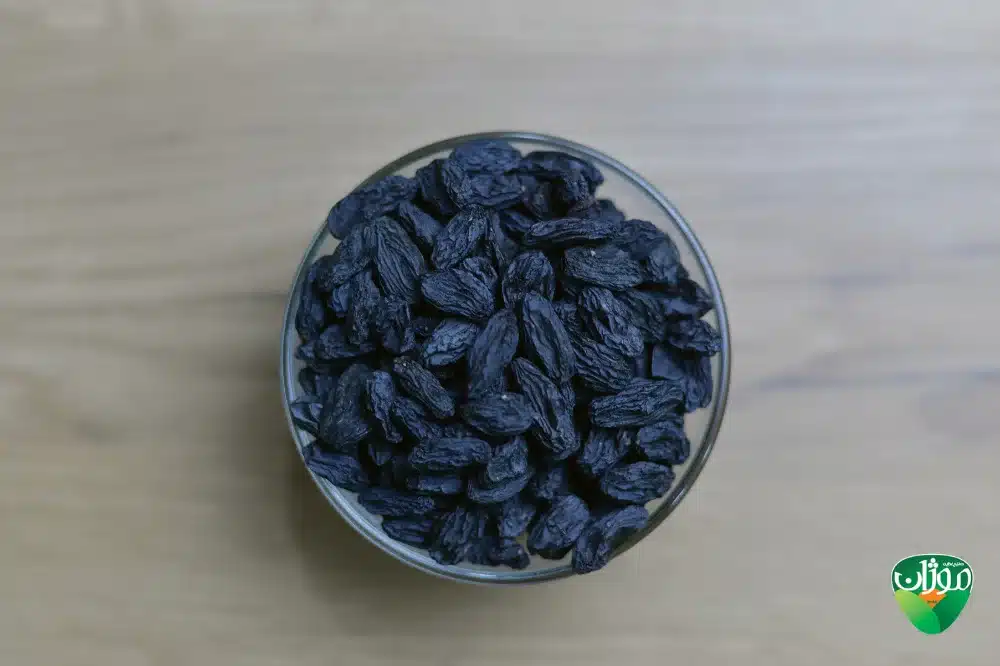 بهترین زمان مصرف مویز