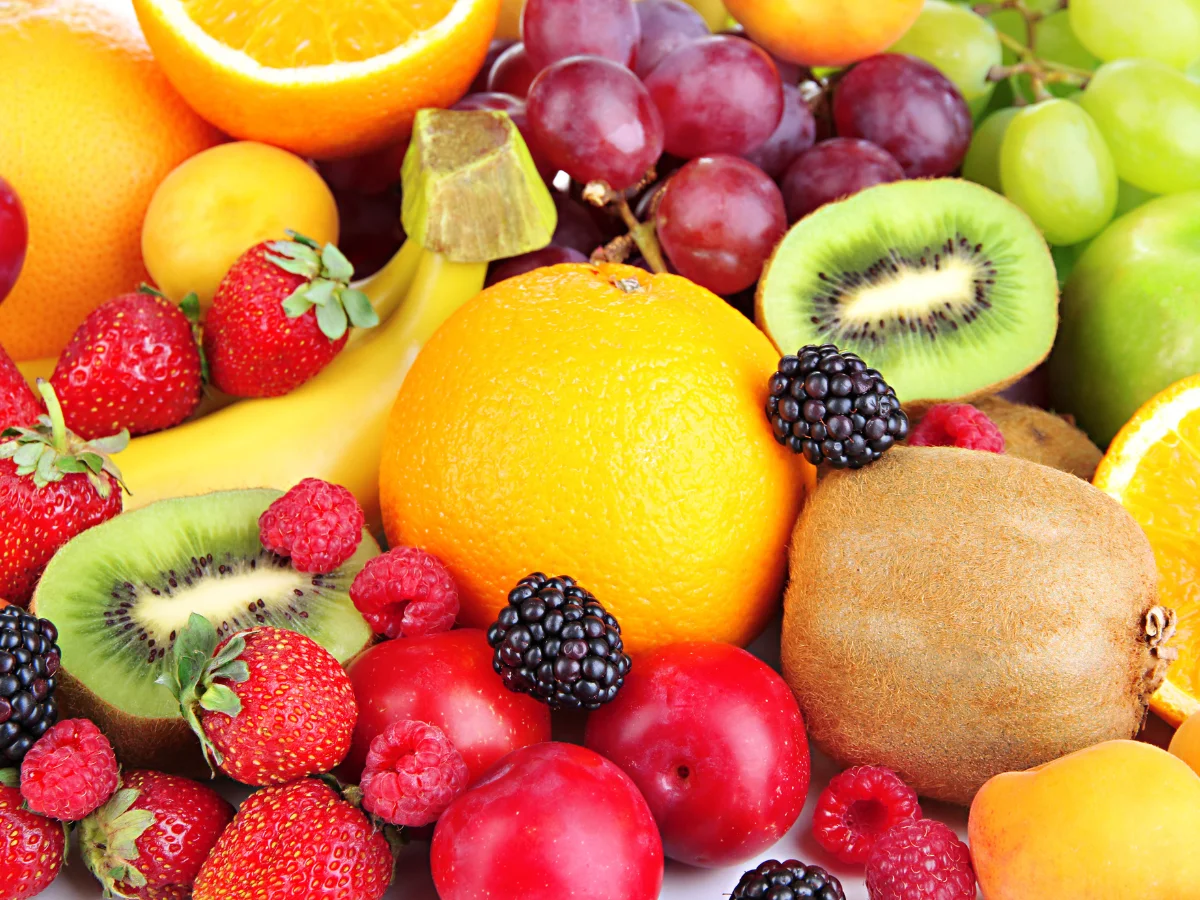 بهترین میوه‌ها برای درمان یبوست - یبوست باعث چاقی می‌شود؟